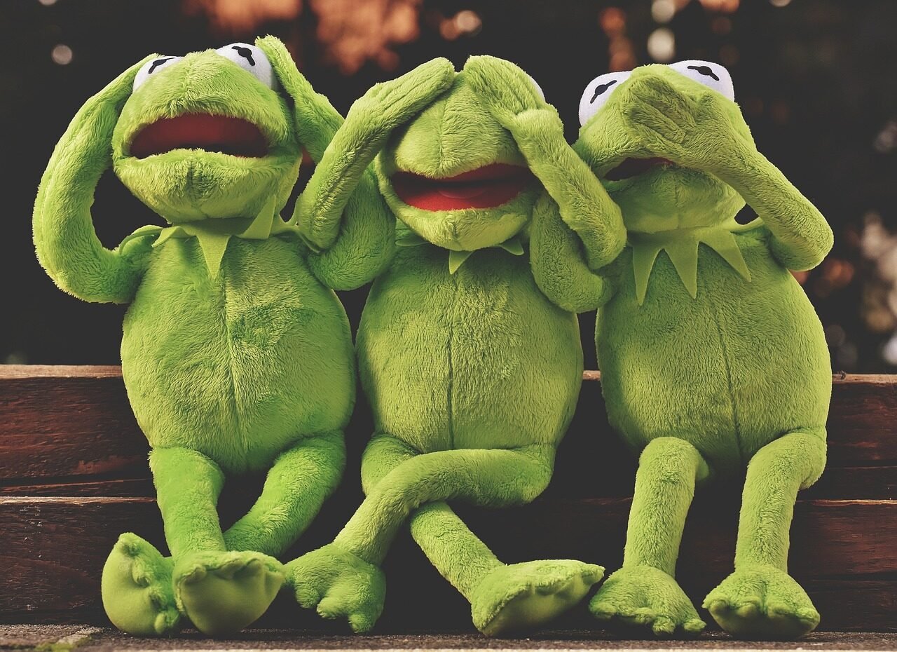 see no evil, hear no evil, speak no evil, frog, kermit, stuffed toy, plush toy, frog, frog, frog, frog, frog