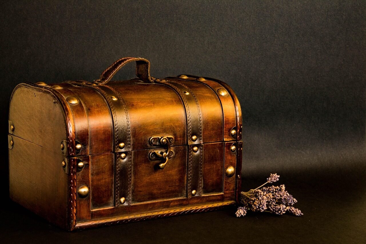 lavender, case, coffer, old, antique, composition, staged, studio, lighting, leather, texture, sharp, bouquet, brown, purple, close-up, coffer, coffer, coffer, coffer, coffer